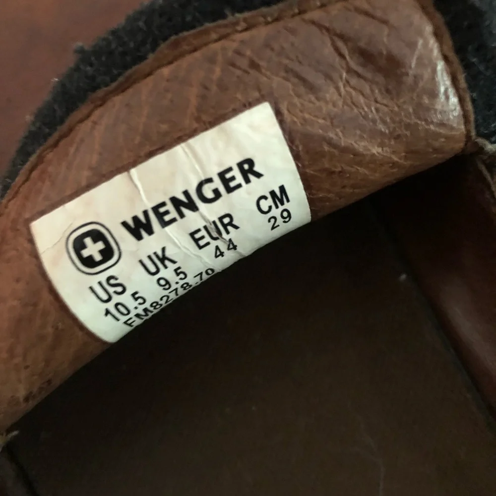 Wenger boat shoes